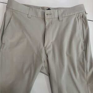 Men's lululemon like new slim fit Pants